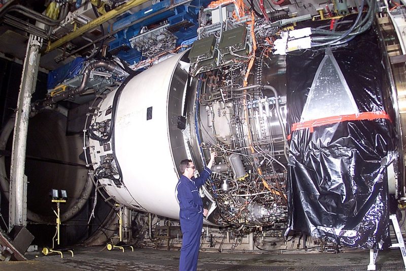 Rolls Royce Trent 900 engine (USAF employee/Wikipedia Commons/Public Domain)